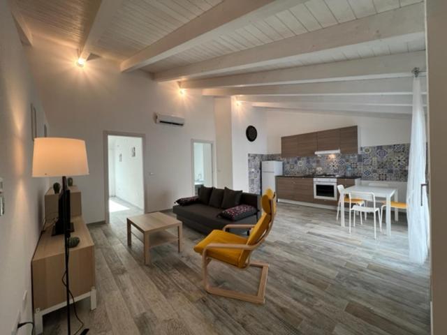 Apartamento Casa Sylvia SantʼAntìoco Exterior foto