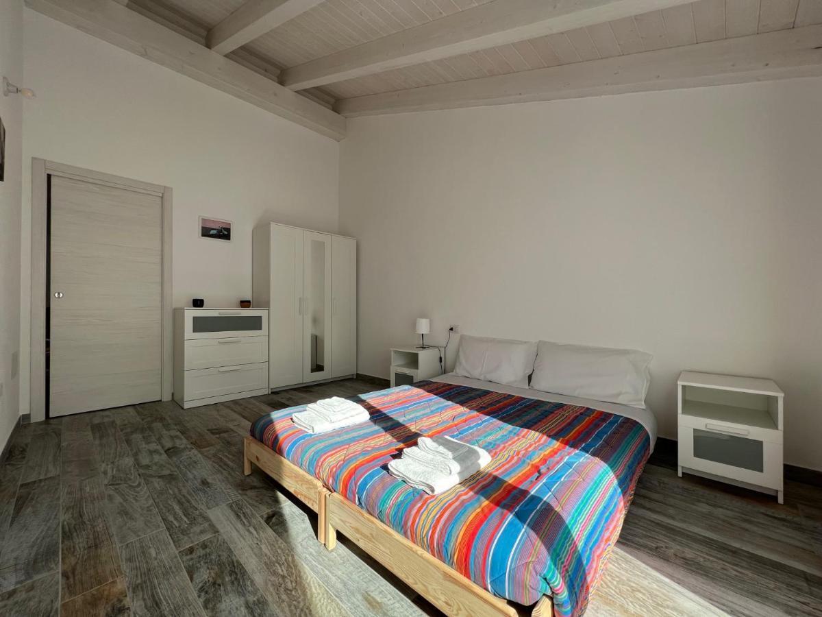 Apartamento Casa Sylvia SantʼAntìoco Exterior foto